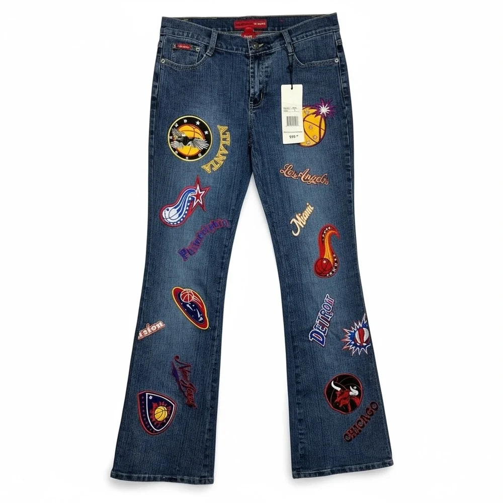 LE MORE Vintage 90's Size 9‎ Embroidered NBA Patch Flare Jeans Retro Y2K Style